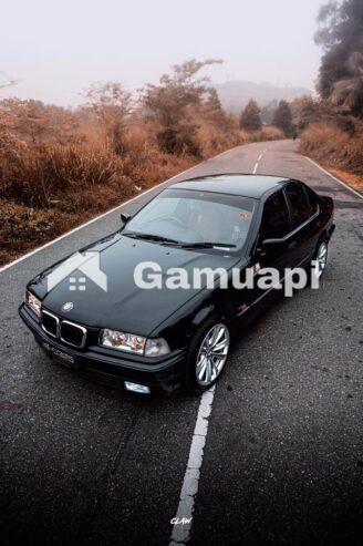 BMW E36 320i