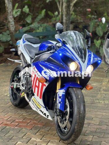 Yamaha R1 YZF Fiat Edition