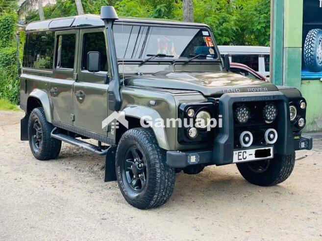 Land Rover Defender 110