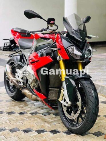 BMW S1000R 2015